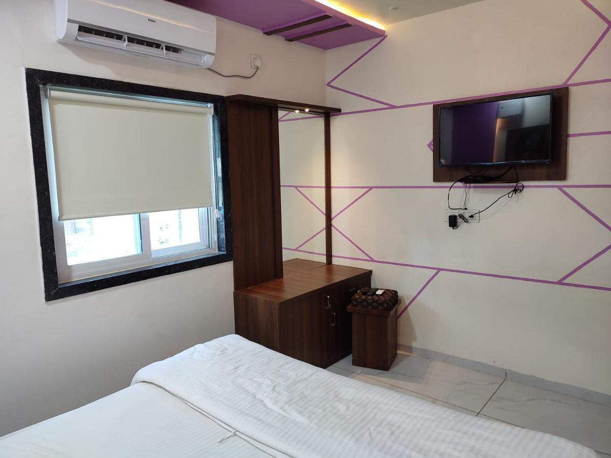 Hotel Sardar Rooms Garudeshwar エクステリア 写真