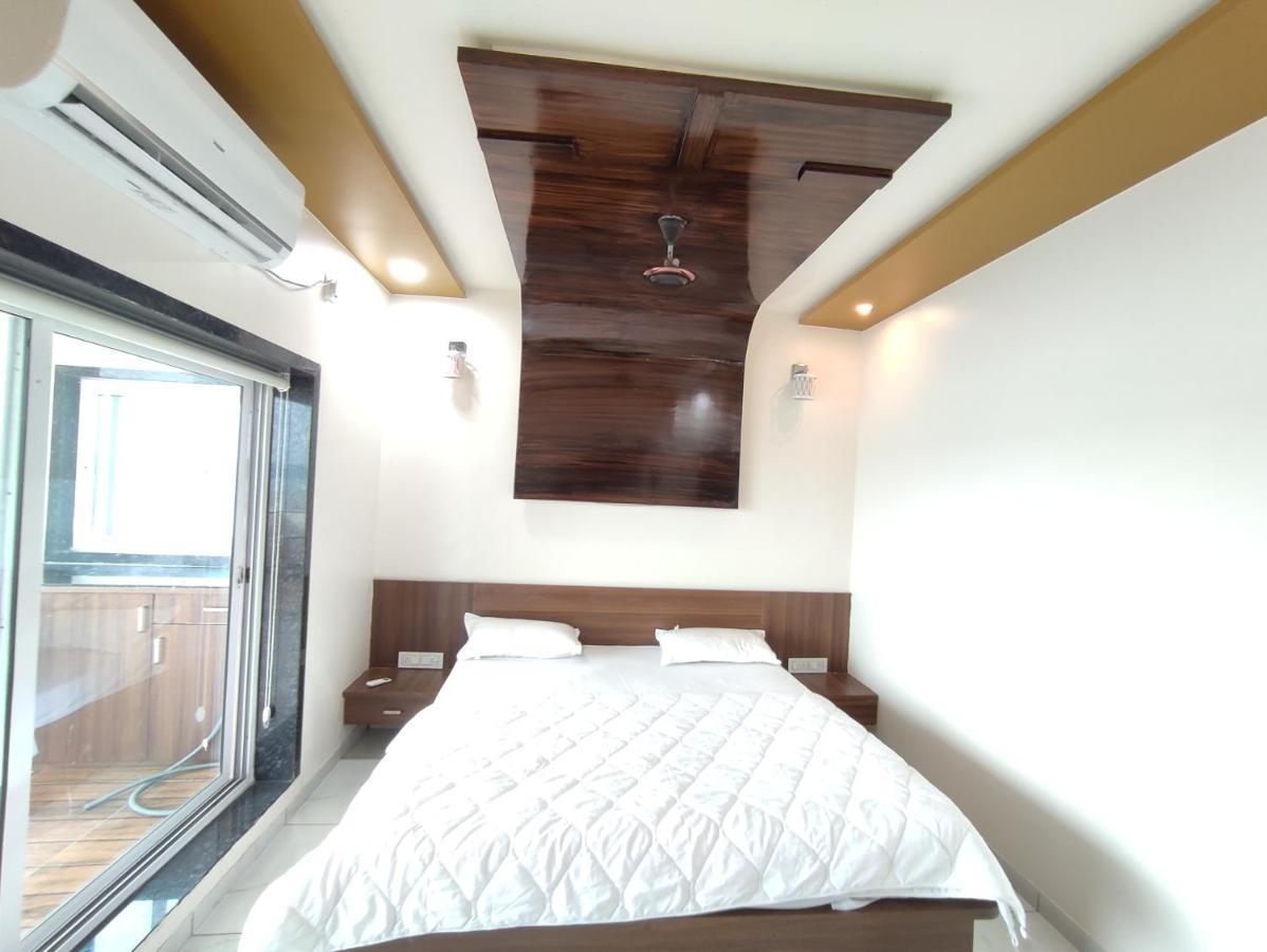 Hotel Sardar Rooms Garudeshwar エクステリア 写真