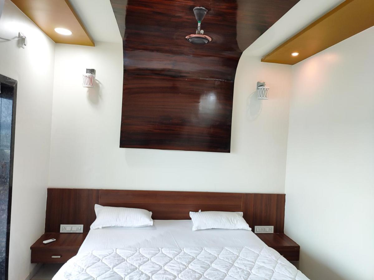 Hotel Sardar Rooms Garudeshwar エクステリア 写真