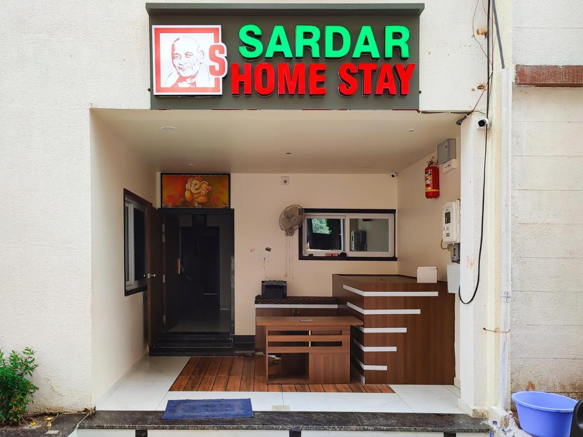 Hotel Sardar Rooms Garudeshwar エクステリア 写真